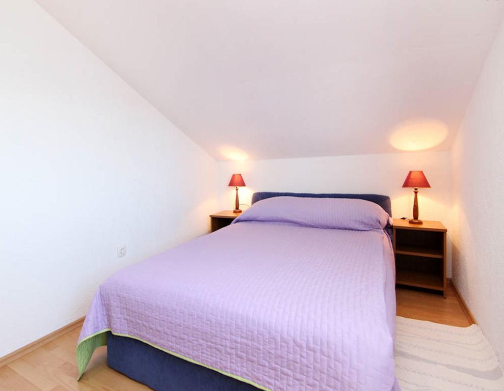 Apartment Aida Трогир Стая снимка