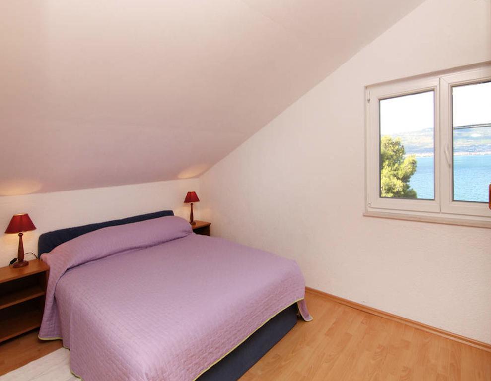 Apartment Aida Трогир Стая снимка