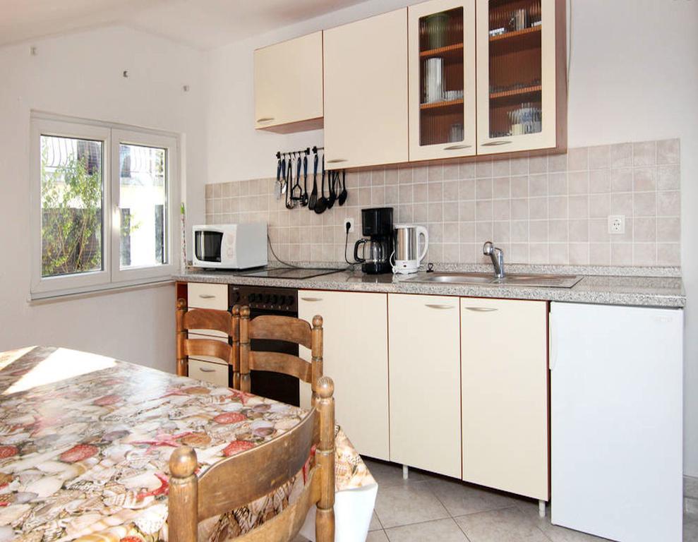 Apartment Aida Трогир Стая снимка