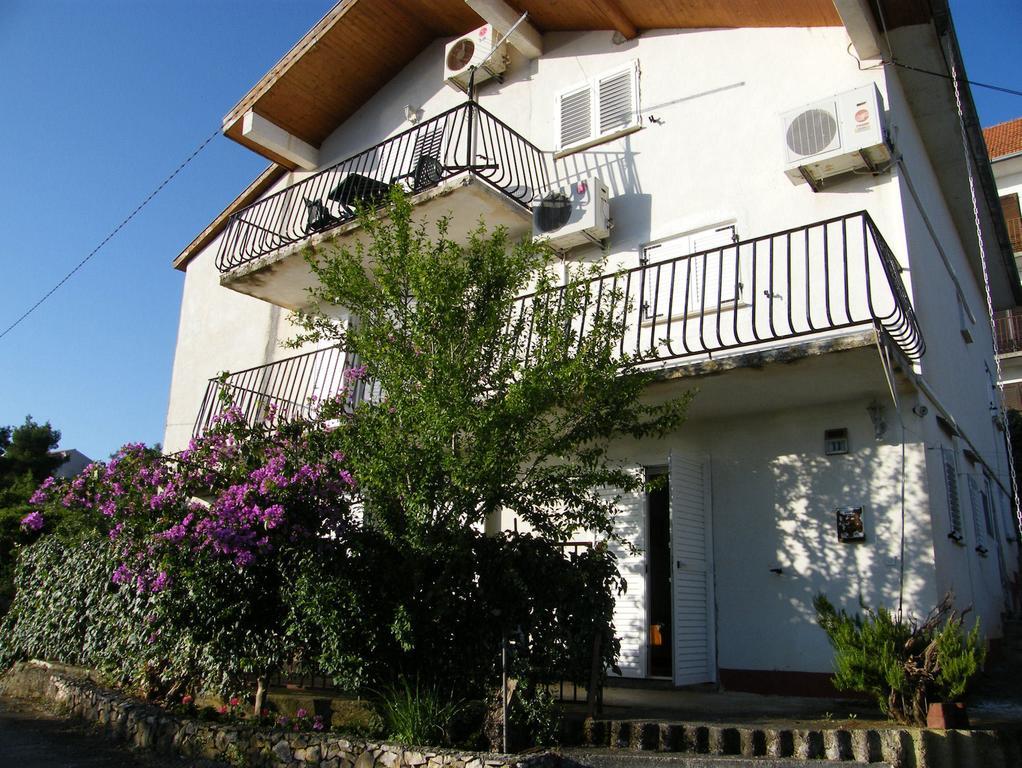 Apartment Aida Трогир Стая снимка