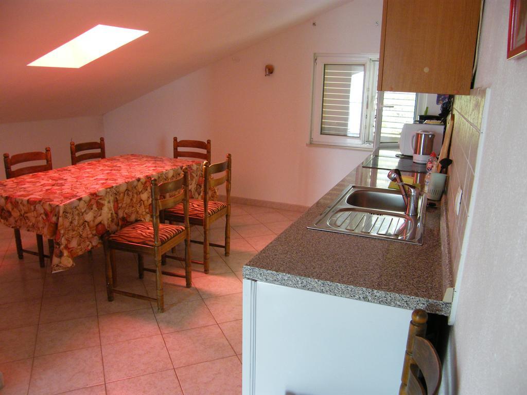 Apartment Aida Трогир Екстериор снимка
