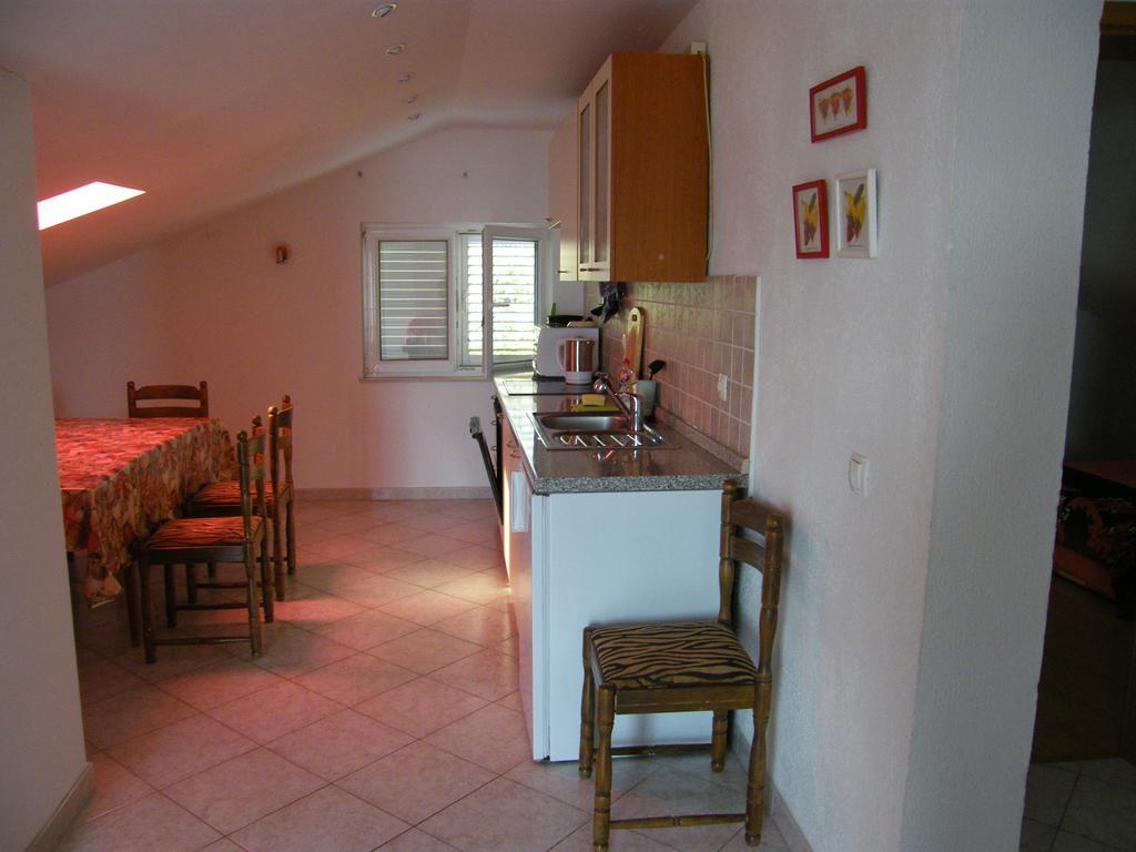 Apartment Aida Трогир Екстериор снимка