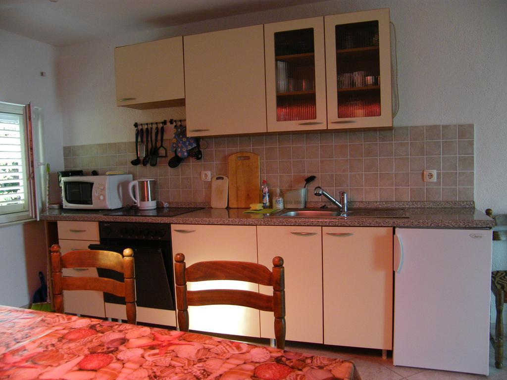 Apartment Aida Трогир Екстериор снимка